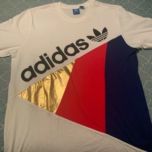 Vintage Adidas T-shirt